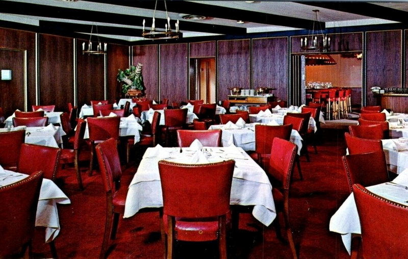 Marios Restaurant - Postcard (newer photo)